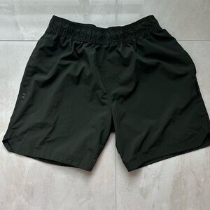 Men’s Athletic Breathable Dark Green Shorts 6”